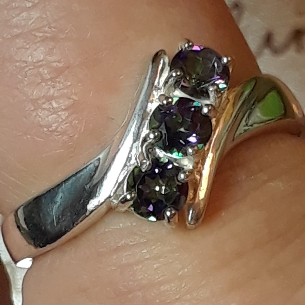 NWT! Northern Mystic Topaz Trilogy .925 Ring - Picture 3 of 5